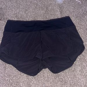Speed Up low rise Lululemon shorts